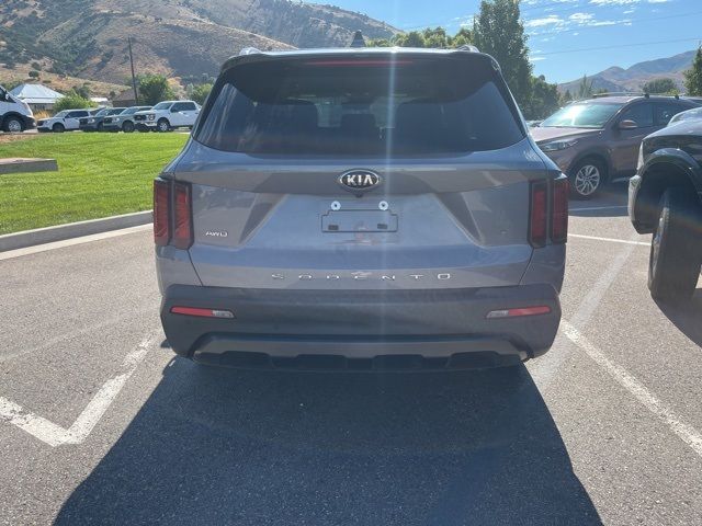 2021 Kia Sorento S