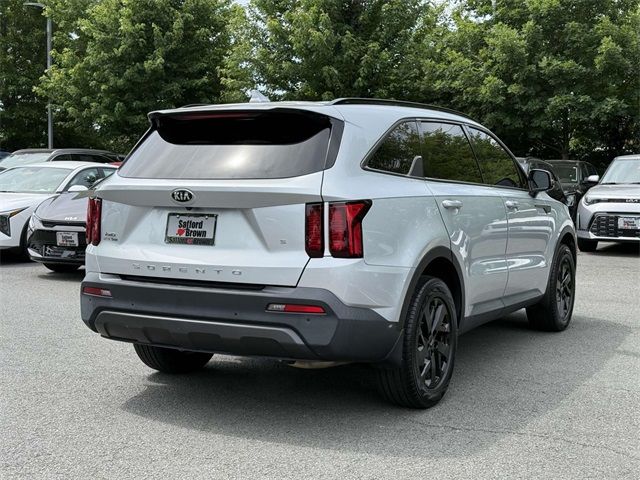 2021 Kia Sorento S
