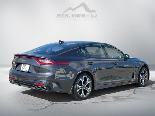 2021 Kia Stinger GT-Line