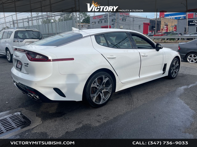 2021 Kia Stinger GT-Line