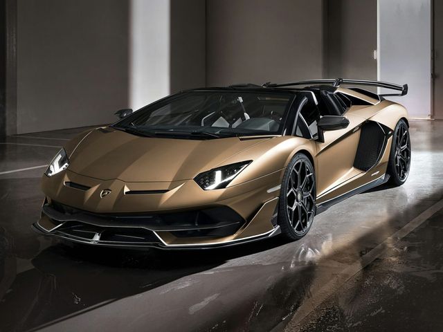 2021 Lamborghini Aventador SVJ