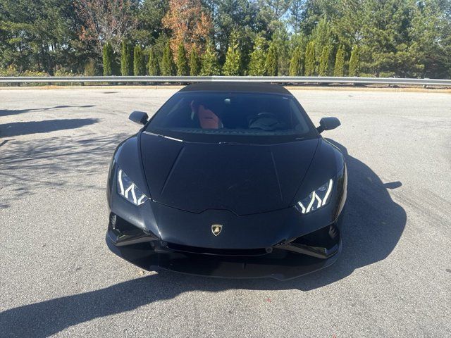 2021 Lamborghini Huracan EVO Base