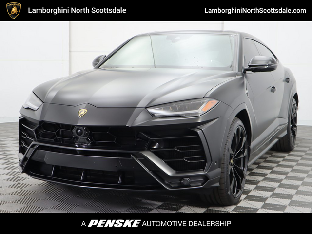 2021 Lamborghini Urus Graphite Capsule