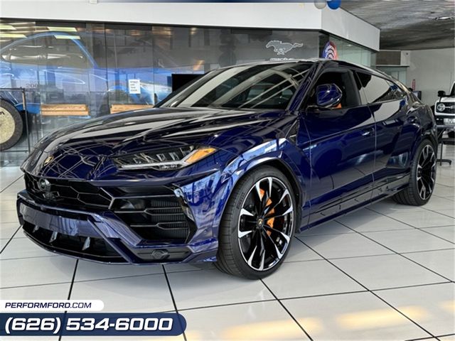 2021 Lamborghini Urus Base