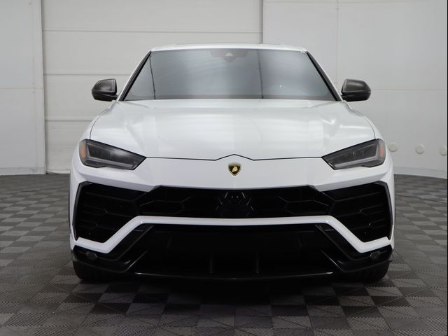 2021 Lamborghini Urus Base