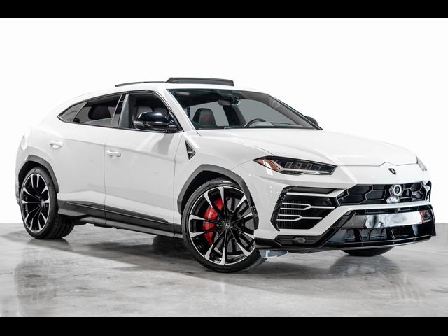 2021 Lamborghini Urus Base