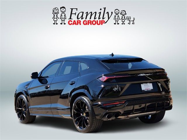 2021 Lamborghini Urus Base