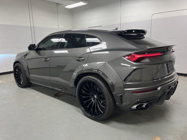 2021 Lamborghini Urus 