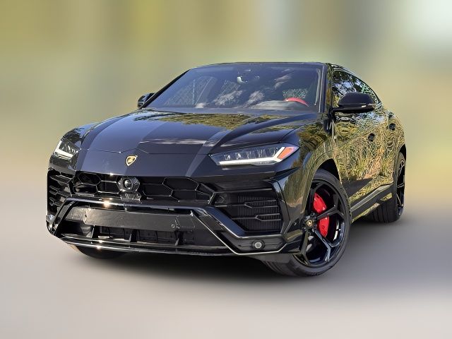 2021 Lamborghini Urus Base