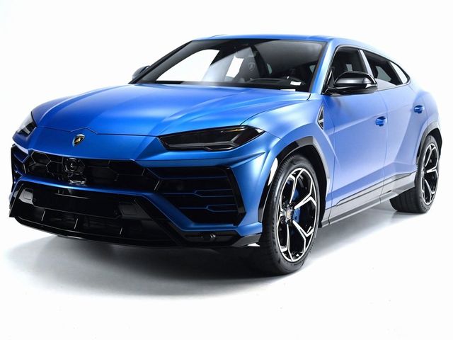 2021 Lamborghini Urus Base