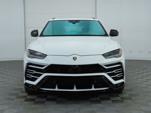 2021 Lamborghini Urus Base