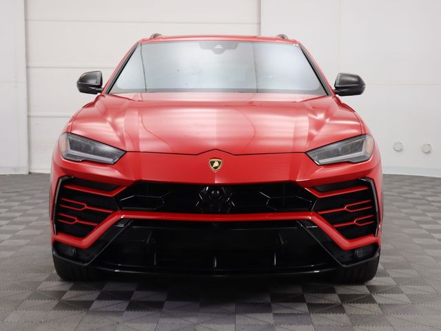 2021 Lamborghini Urus Graphite Capsule