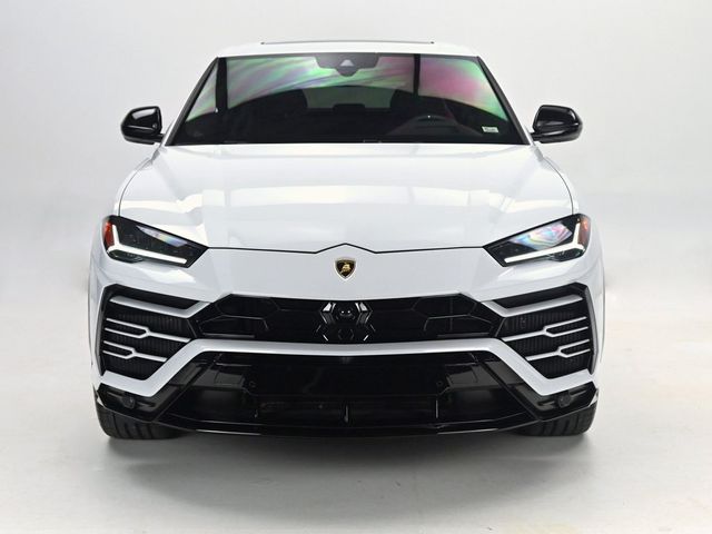 2021 Lamborghini Urus Base