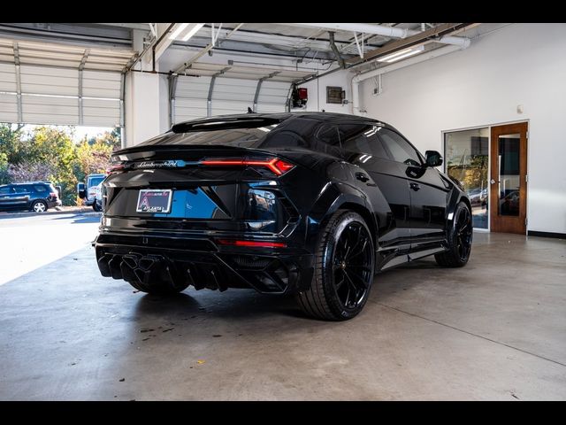 2021 Lamborghini Urus Base