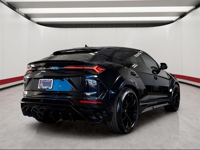 2021 Lamborghini Urus Base