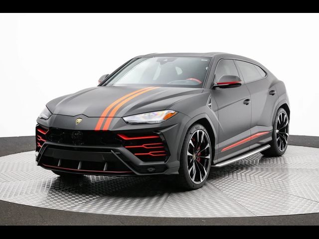 2021 Lamborghini Urus Base