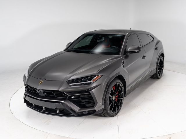 2021 Lamborghini Urus Base