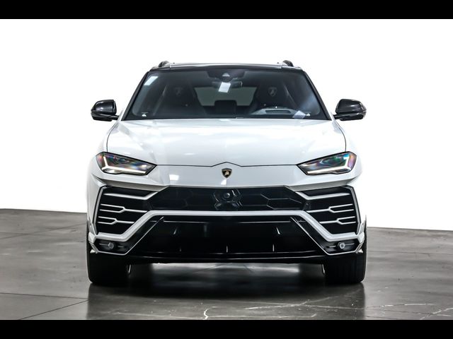 2021 Lamborghini Urus Base