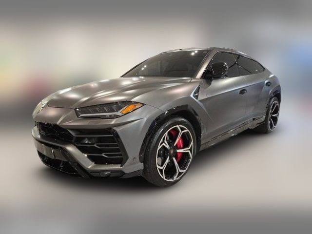 2021 Lamborghini Urus Pearl Capsule