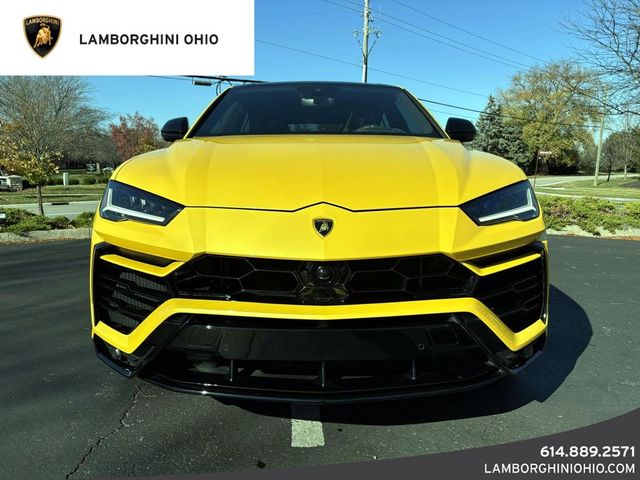 2021 Lamborghini Urus 