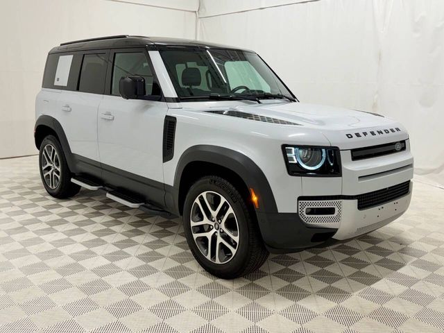 2021 Land Rover Defender SE