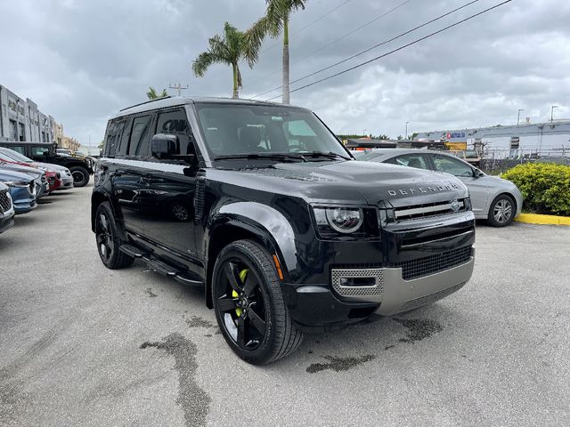 2021 Land Rover Defender X-Dynamic SE