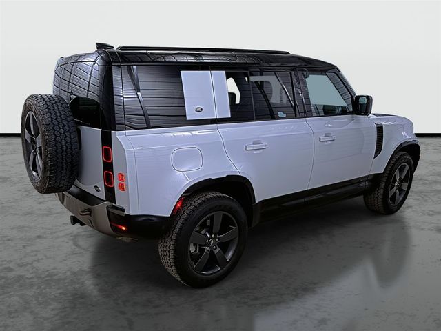 2021 Land Rover Defender X-Dynamic SE