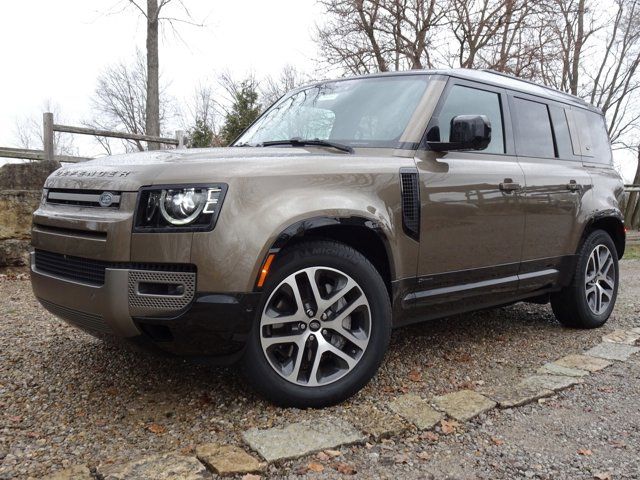 2021 Land Rover Defender X-Dynamic SE