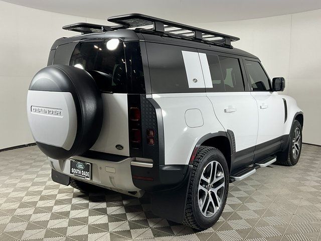 2021 Land Rover Defender SE