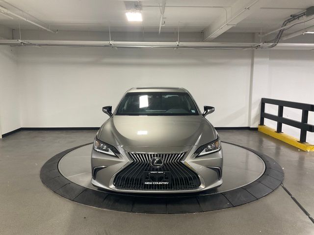 2021 Lexus ES 250