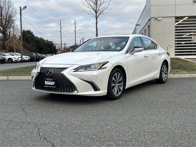 2021 Lexus ES 250