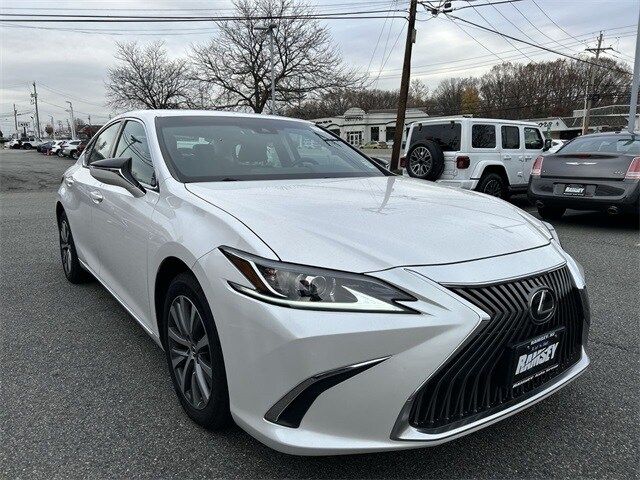 2021 Lexus ES 250