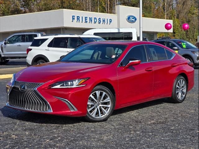 2021 Lexus ES 250