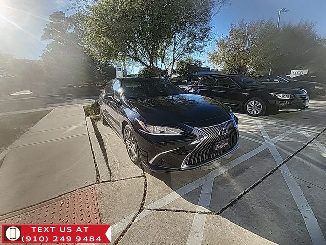 2021 Lexus ES 250