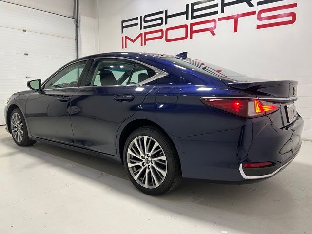 2021 Lexus ES 250