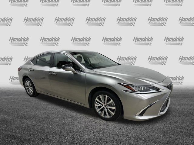 2021 Lexus ES 250