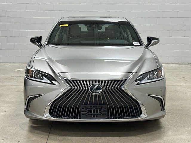 2021 Lexus ES 250