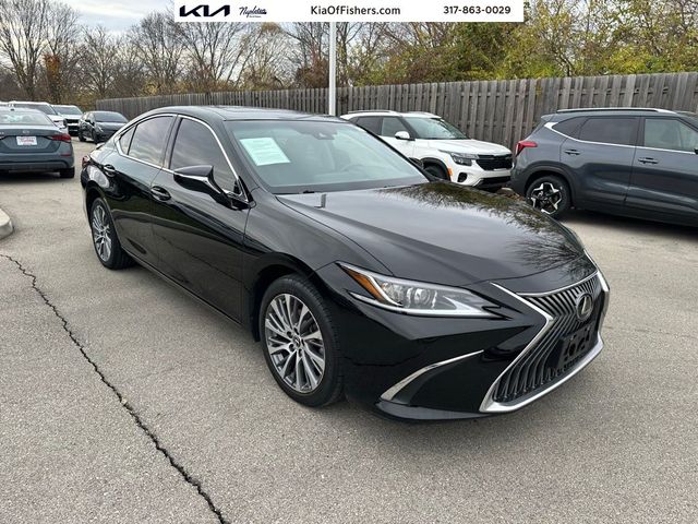 2021 Lexus ES 250