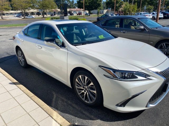 2021 Lexus ES 250