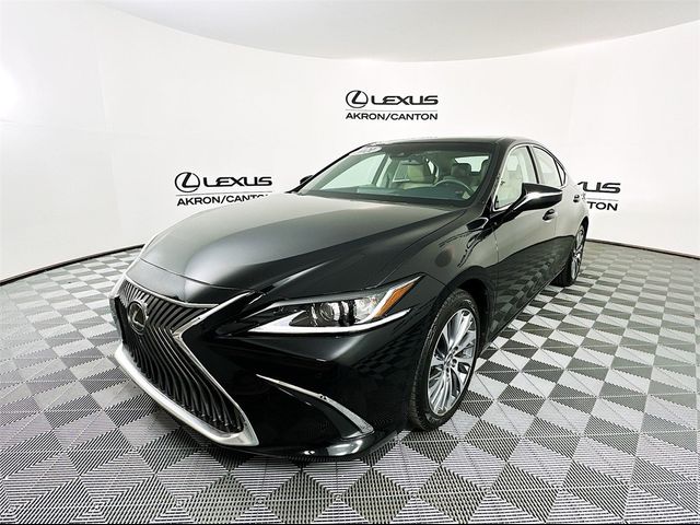 2021 Lexus ES 250