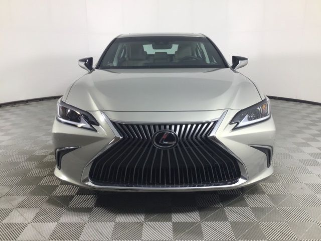 2021 Lexus ES 250