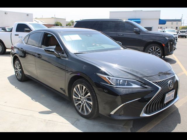 2021 Lexus ES 250