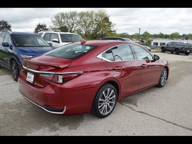 2021 Lexus ES 250