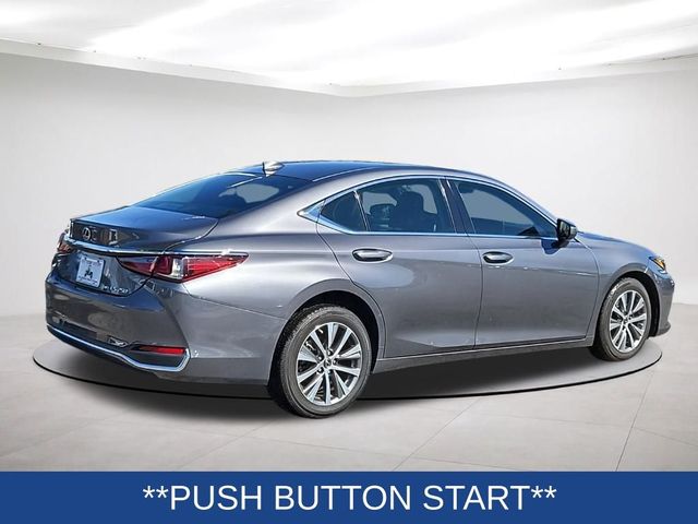 2021 Lexus ES 250