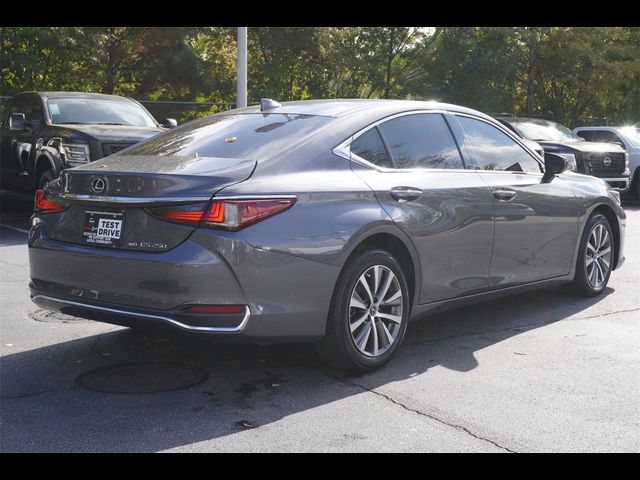 2021 Lexus ES 250