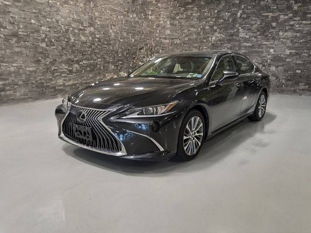 2021 Lexus ES 250