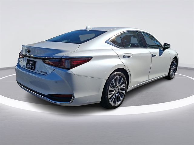 2021 Lexus ES 250