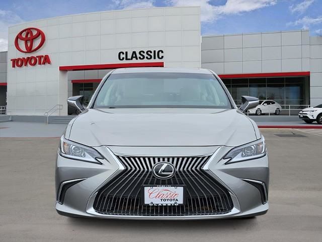 2021 Lexus ES 250