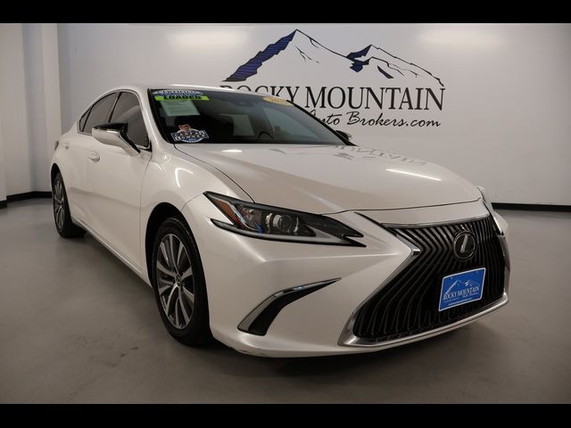 2021 Lexus ES 250