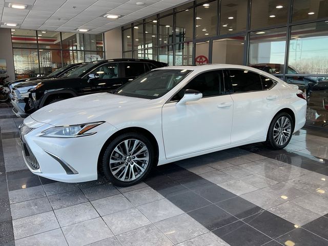 2021 Lexus ES 250